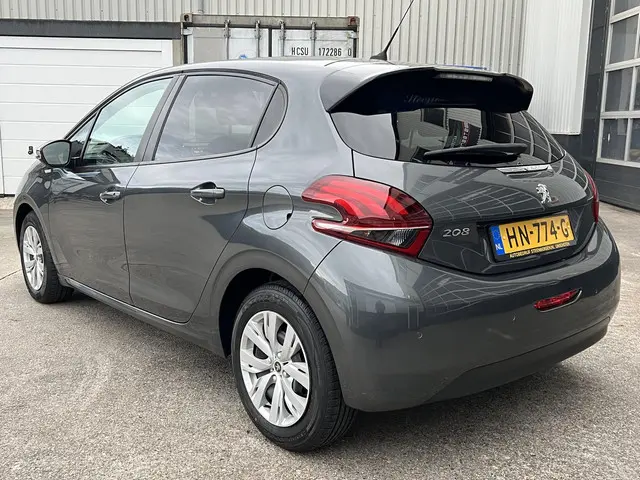 Peugeot 208 2
