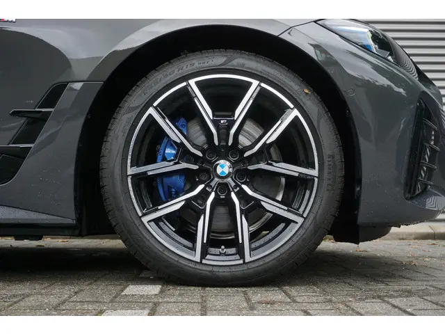 BMW i4 eDrive35 2024 Elektrisch 6