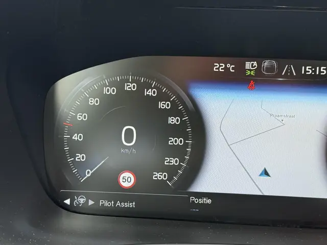 Volvo V90 2.0 T4 Momentum 2019 Benzine 24