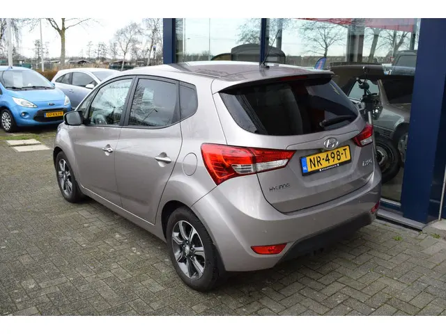 Hyundai ix20 1.4i Go! 2017 Benzine 3