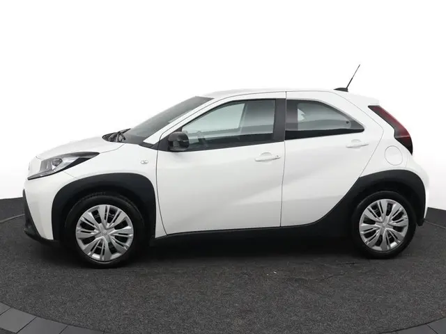Toyota Aygo X 1.0 VVT-i MT Play 2024 Benzine 3