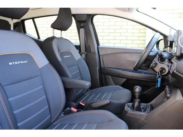 Dacia Sandero Stepway 1.0 TCe 90 Essential 2022 Benzine 7