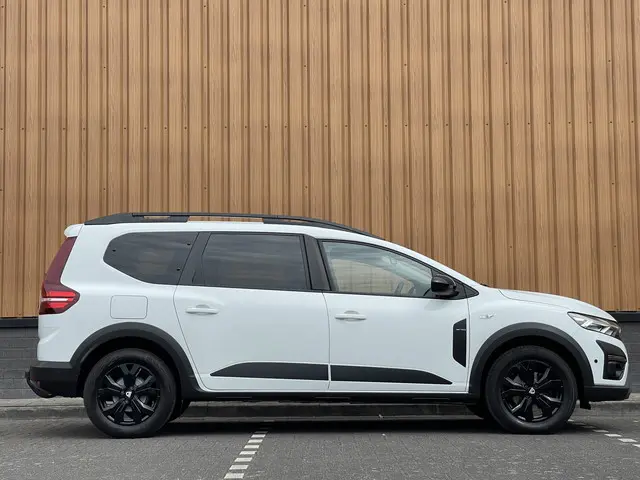 Dacia Jogger 1.0 TCe Bi-Fuel Comfort 7p. 2022 LPG/Gas 4