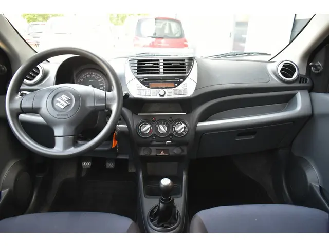 Suzuki Alto 1.0 Comfort EASSS weinig km. 2014 Benzine 13
