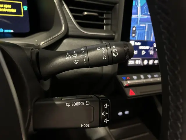 Mitsubishi Grandis 1.8 HEV Instyle 2025 Hybride Benzine 32