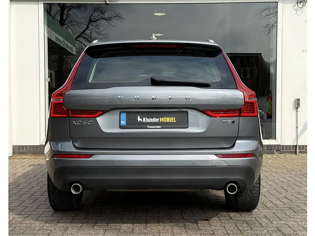 Volvo XC60 2.0 T5 AWD Momentum Pro 2018 Benzine 18