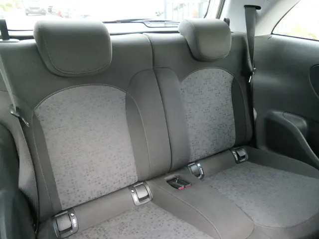 Opel ADAM 1.0 Turbo Jam Favourite 2014 Benzine 17