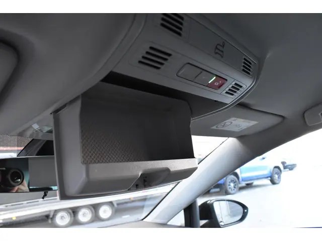 Volkswagen e-Golf e-Golf 2017 Elektrisch 26