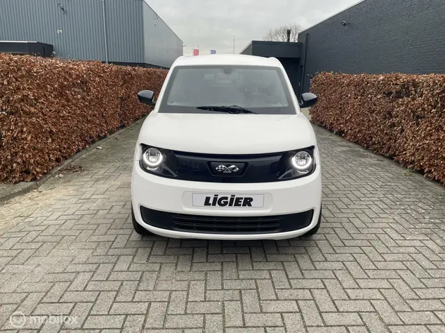 Ligier Myli 3