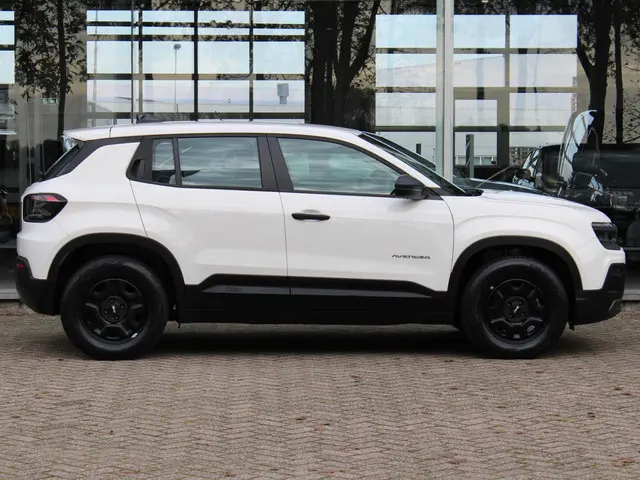 Jeep Avenger Longitude 54 kWh 2024 Elektrisch 20