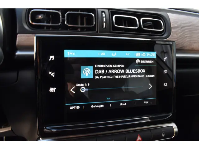 Citroën C3 PureTech 110 Shine 2021 Benzine 18