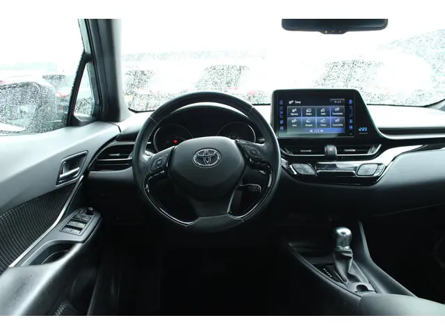 Toyota C-HR 1.8 Hybrid Dynamic 2019 Hybride Benzine 13