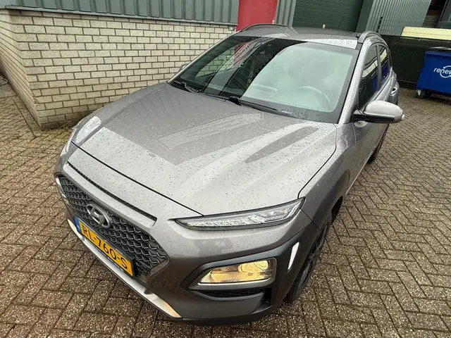 Hyundai Kona 1.0T Fashion 2018 Benzine 2