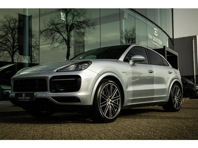 Porsche Cayenne Coupé 3.0 E-Hybrid 2020 Hybride Benzine 21