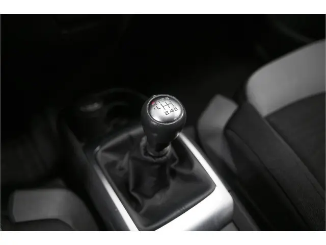 Citroën C4 Picasso 1.2 PureTech Intensive 2016 Benzine 17