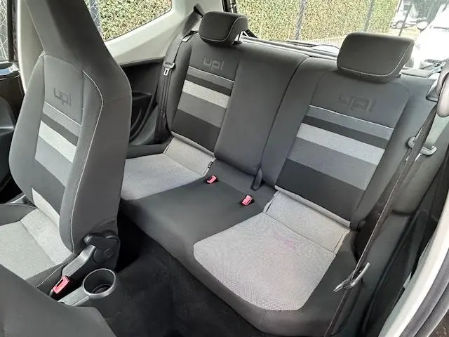 Volkswagen up! 1.0 Move BlueMotion 2013 Benzine 6