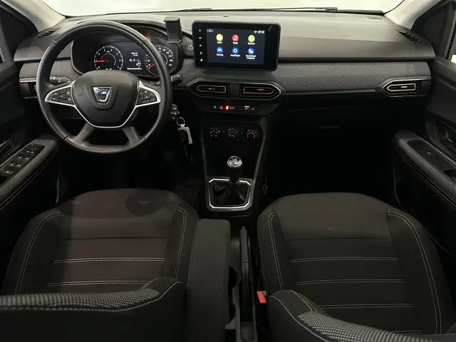 Dacia Sandero Stepway 1.0 TCe 90 Comfort 2023 Benzine 3