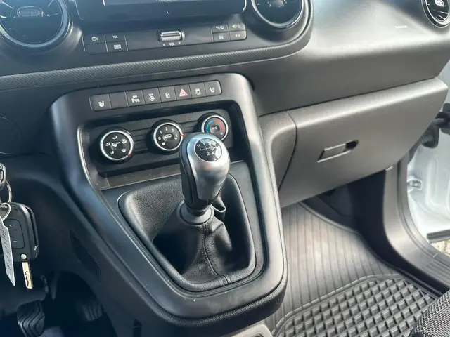 Mercedes-Benz Citan Tourer 113 Pro 2021 Benzine 25