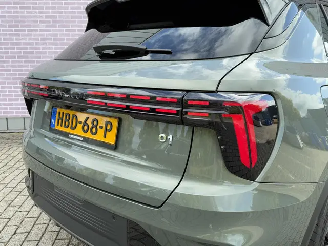 Lynk & Co 01 1.5 More 2025 Hybride Benzine 6