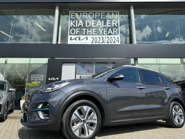 Kia e-Niro ExecutiveLine 64 kWh 2020 Elektrisch 4
