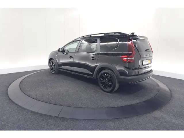 Dacia Jogger TCe 110 Extreme 2025 Benzine 13