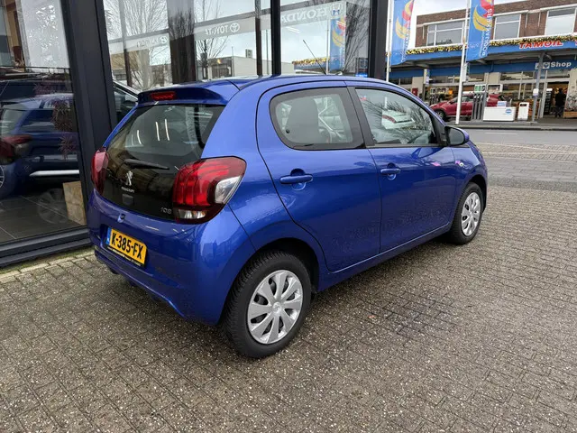 Peugeot 108 1.0 e-VTi Active 2020 Benzine 4