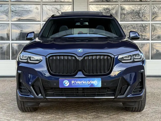 BMW X3 xDrive30e 2022 Hybride Benzine 12
