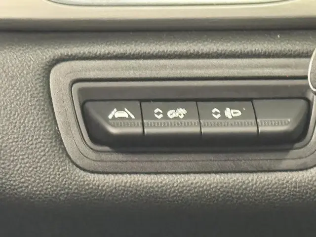 Renault Captur 1.0 TCe 100 Intens 2020 Benzine 38