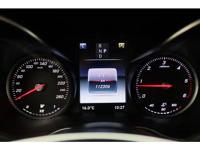 Mercedes-Benz GLC 250 d 4MATIC Prestige AMG 2016 Diesel 4