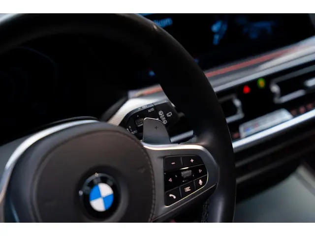 BMW X5 XDrive40i High Executive 2020 Benzine 38