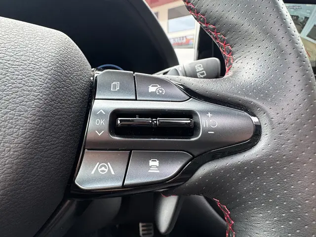 Hyundai i30 1.5 T-GDi MHEV N Line 2024 Benzine 25