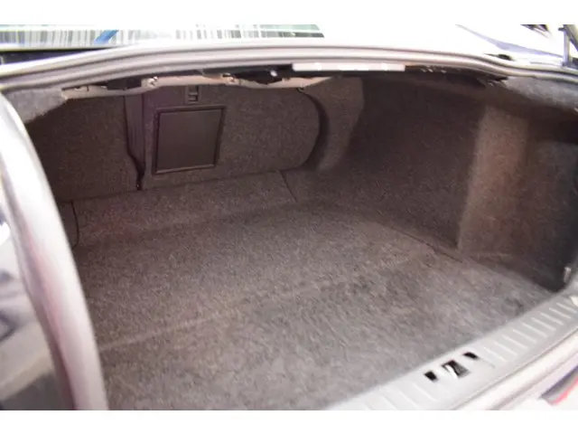 Volvo S80 T4 180pk AUT6 Limited Edition 2013 Benzine 15