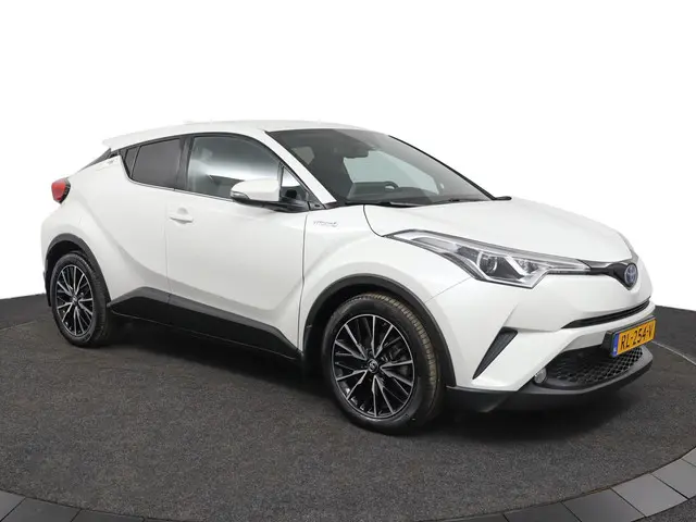 Toyota C-HR 1.8 Hybrid Dynamic 2017 Hybride Benzine 13