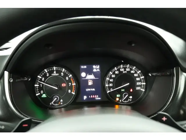 Suzuki Vitara 1.5 Hybrid Style 2025 Hybride Benzine 6