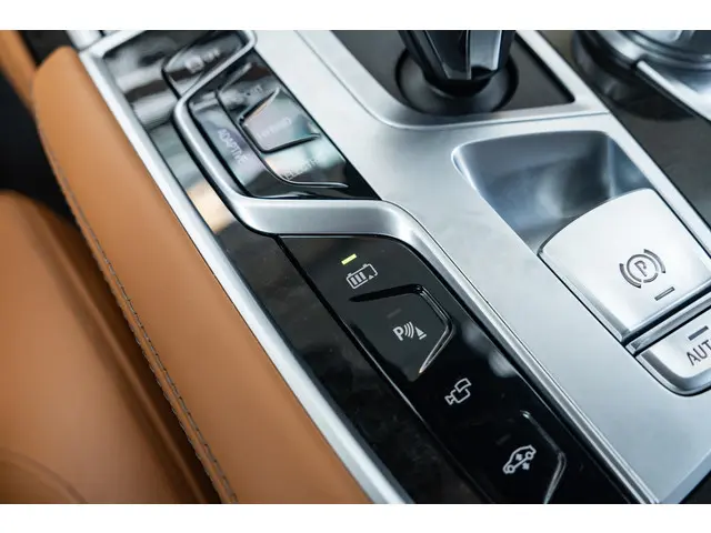 BMW 7 Serie Sedan 745e 2021 Hybride Benzine 30