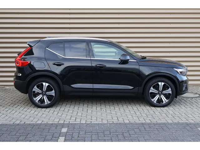 Volvo XC40 T4 Plug-in hybrid Core Bright 2022 Benzine 12
