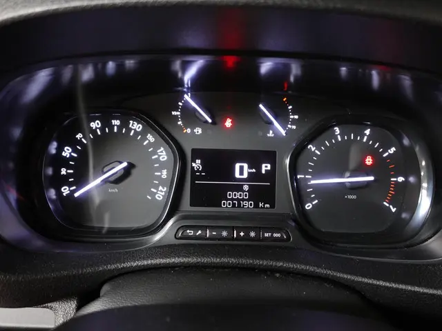 Peugeot Expert 145PK L3 Automaat 2024 Diesel 24