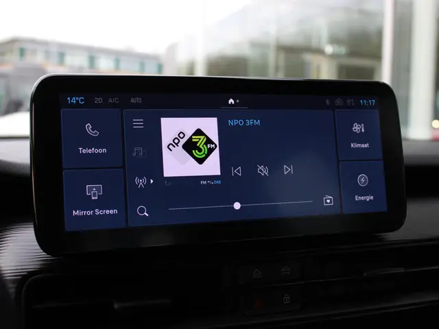 Jeep Avenger Longitude 54 kWh 2024 Elektrisch 15