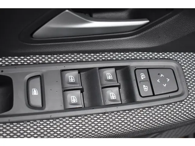 Dacia Sandero Stepway TCe 110 Expression 2024 Benzine 23