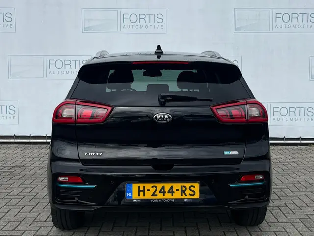 Kia e-Niro ExecutiveLine 64 kWh 2020 Elektrisch 6