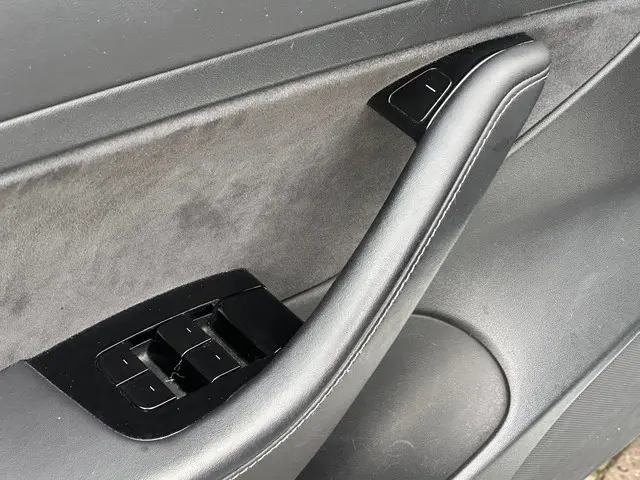 Tesla Model 3 Standard RWD Plus 60 kWh 2019 Elektrisch 10