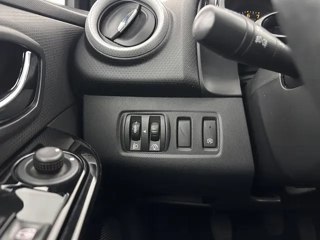 Renault Clio Estate 0.9 TCe Expression 2013 Benzine 17