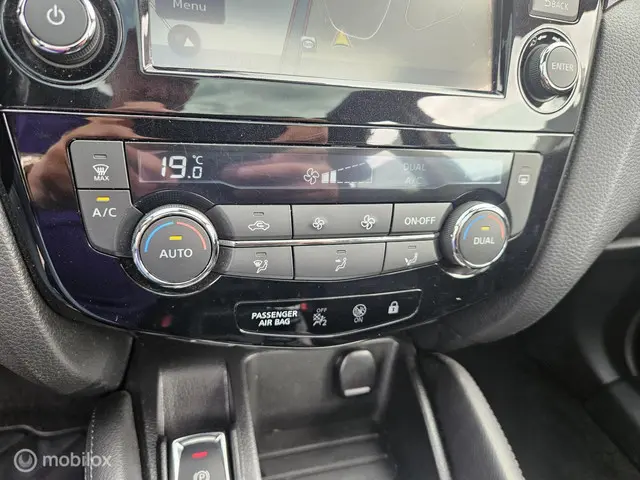 Nissan QASHQAI 1.2 N-Connecta 2017 Benzine 22