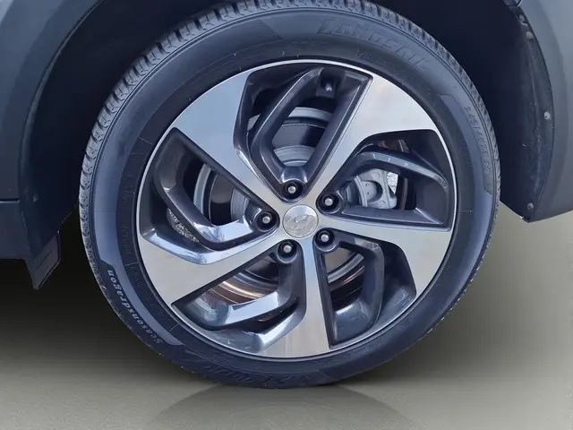 Hyundai Tucson 1.6 T-GDi Premium 4WD 2016 Benzine 24