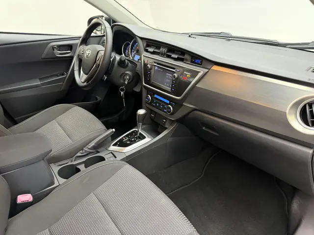 Toyota Auris 1.6 Aspiration 2014 Benzine 5