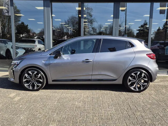 Mitsubishi Colt 1.6 HEV Instyle 2024 Hybride Benzine 18