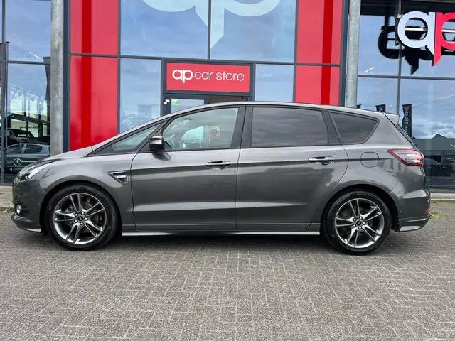 Ford S-Max 2.0 EcoBoost Titanium 7p. 2018 Benzine 4