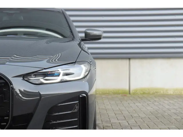 BMW i4 eDrive40 2024 Elektrisch 44