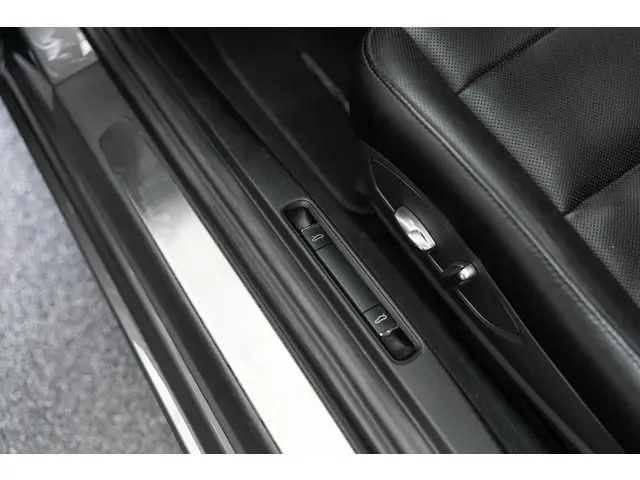 Porsche 911 3.4 Carrera 4 2015 Benzine 31