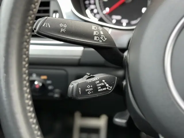 Audi A6 Avant 2.0 TFSI quattro S-Line 2018 Benzine 14